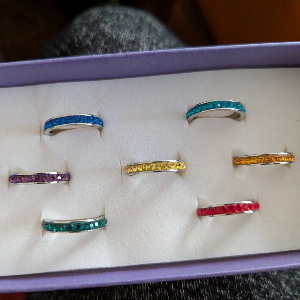 Rainbow Rings 7 crystal stainless steel in box size 6